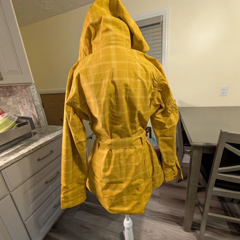 Royal Robbin Mobile Waterproof Large Gold Trench Plaid Coat, Women - Picture 4 of 11